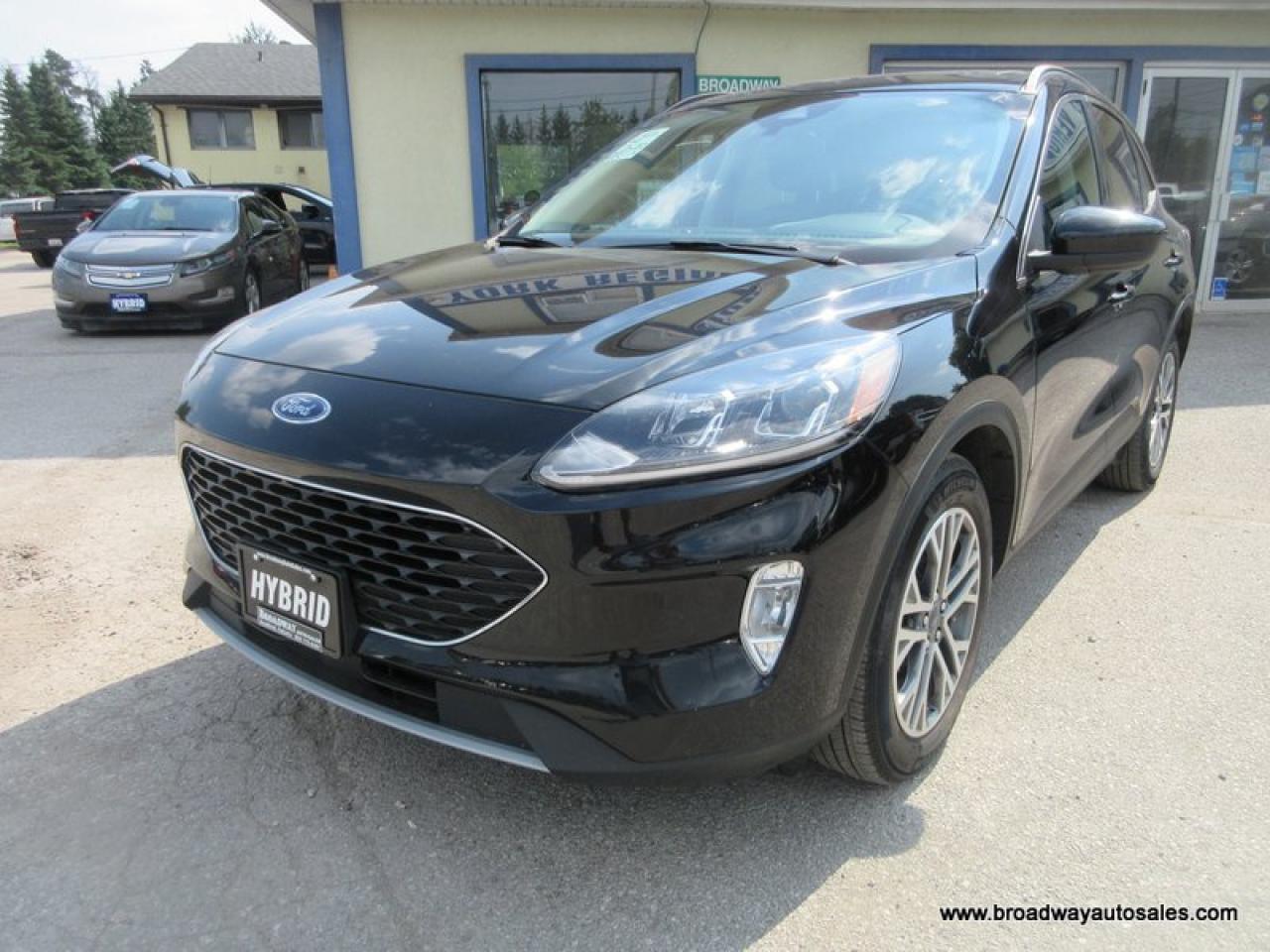 Used 2022 Ford Escape Hybrid ALL-WHEEL DRIVE SEL-EDITION 5 PASSENGER 2.5L - HYBRID.. NAVIGATION.. PANORAMIC SUNROOF.. LEATHER.. HEATED SEATS & WHEEL.. BACK-UP CAMERA.. for sale in Bradford, ON
