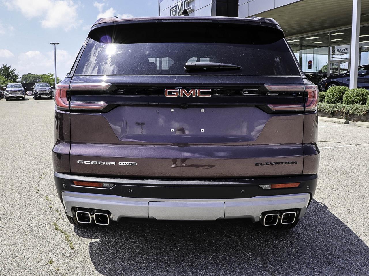 2025 GMC Acadia ELEVATION Photo3