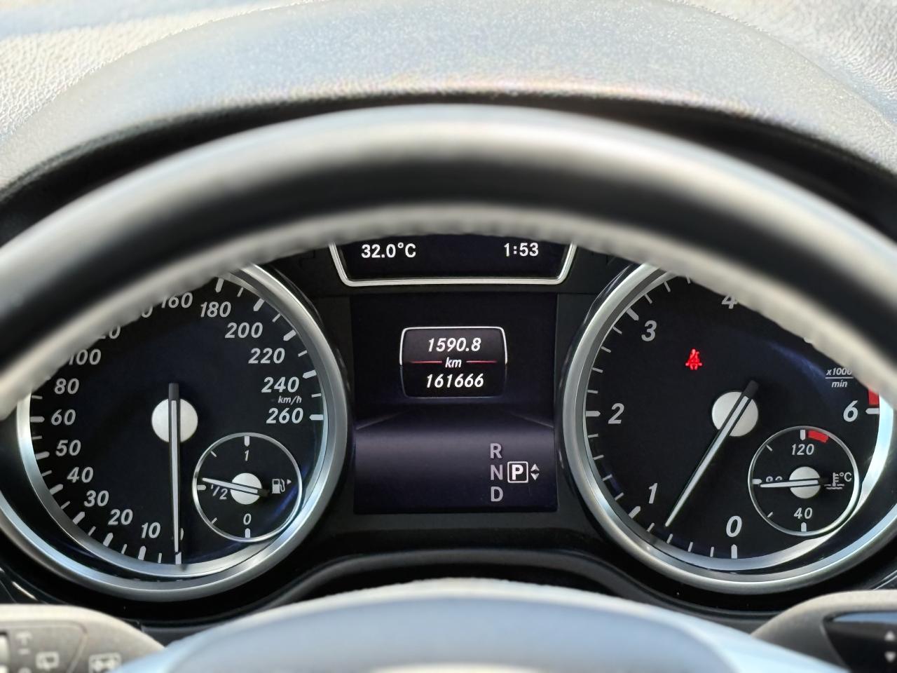 2014 Mercedes-Benz ML-Class PREMIUM | BLUETEC | HARMAN KARDON | PANO | NAVI | - Photo #24