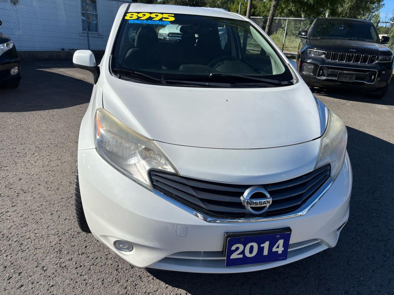 2014 Nissan Versa Note SV, 4 Doors Hatchback, Back-up-Camera
