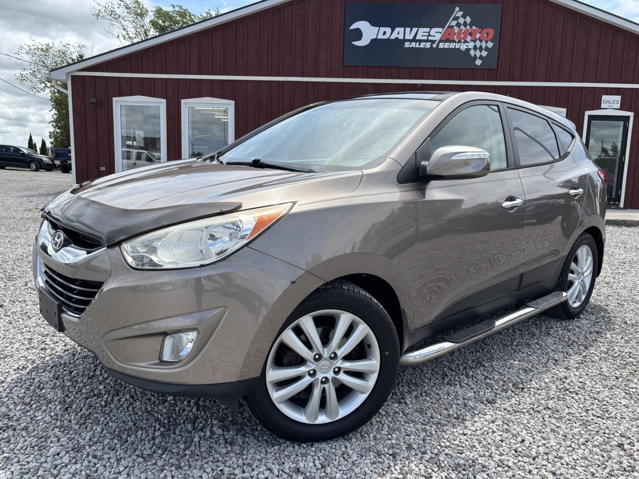 Used 2010 Hyundai Tucson Limited 4WD NO ACCIDENTS! for sale in Dunnville, ON