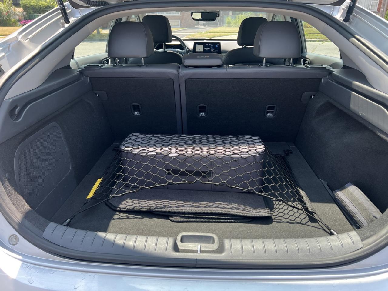 2020 Hyundai IONIQ ELECTRIC ULTIMATE - Photo #11
