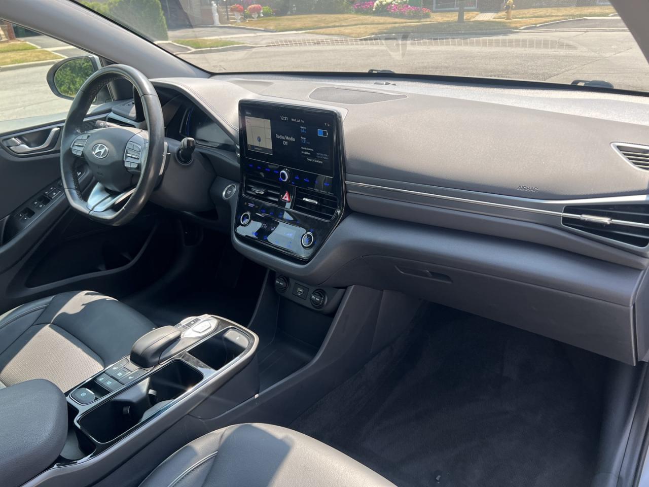 2020 Hyundai IONIQ ELECTRIC ULTIMATE - Photo #14