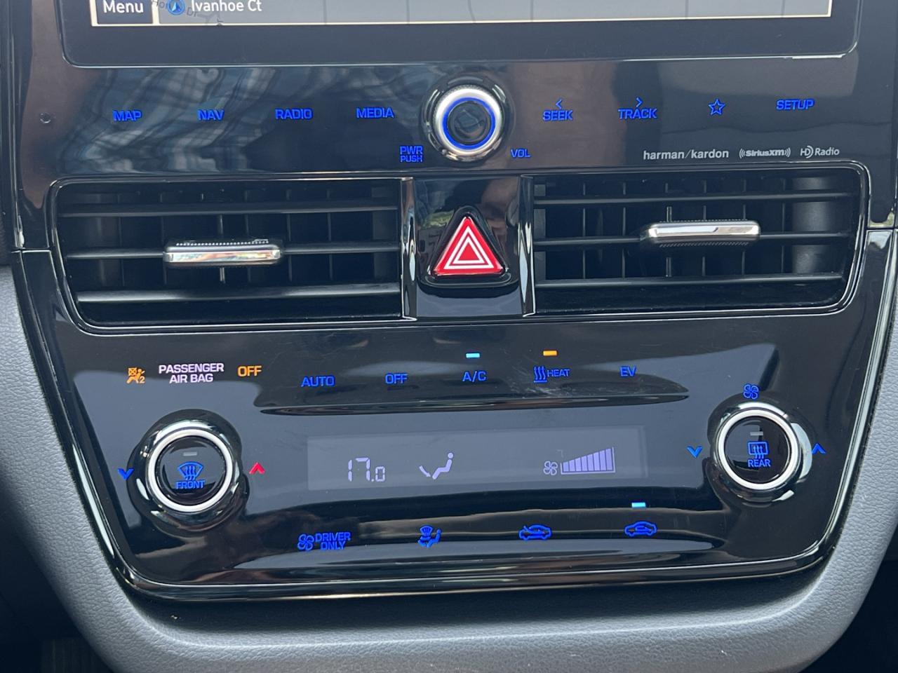 2020 Hyundai IONIQ ELECTRIC ULTIMATE - Photo #25