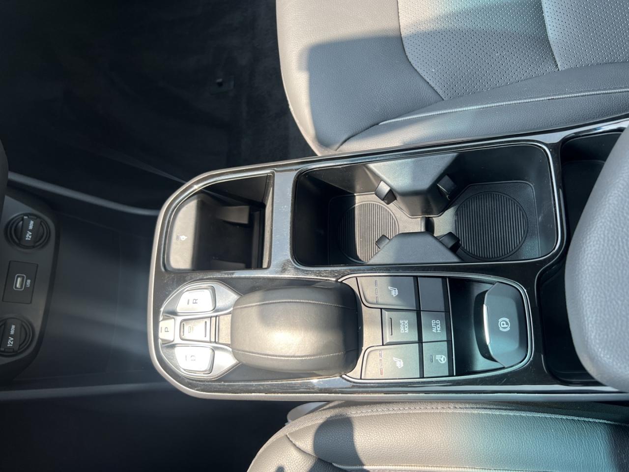 2020 Hyundai IONIQ ELECTRIC ULTIMATE - Photo #26