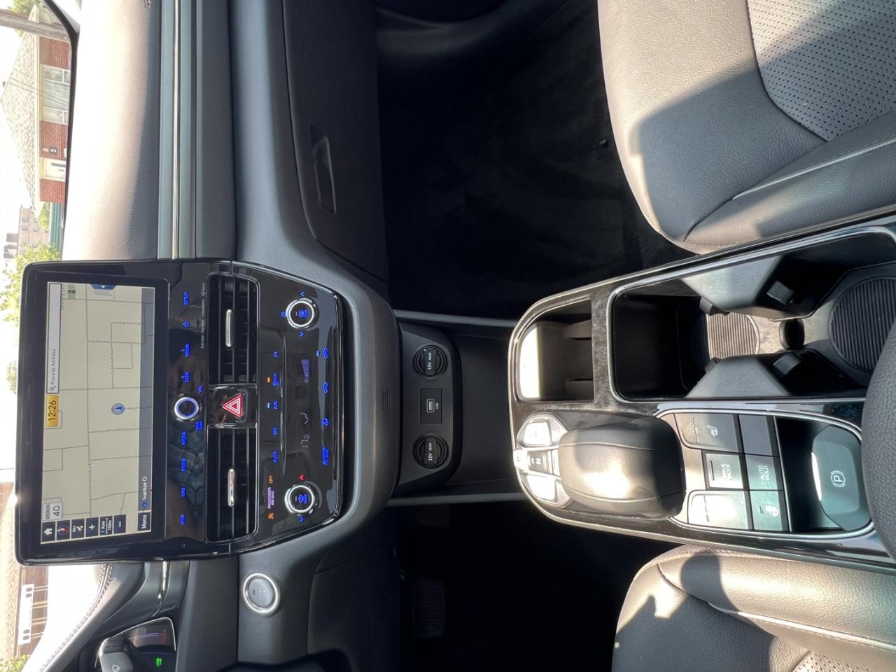 2020 Hyundai IONIQ ELECTRIC ULTIMATE - Photo #27