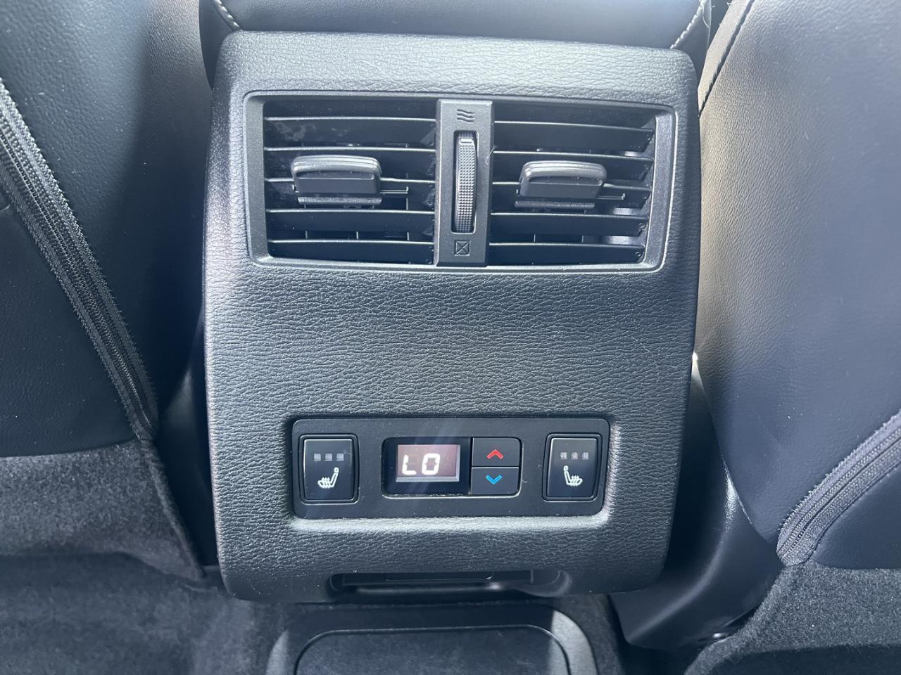 2023 Mitsubishi Outlander Phev GT - Photo #17