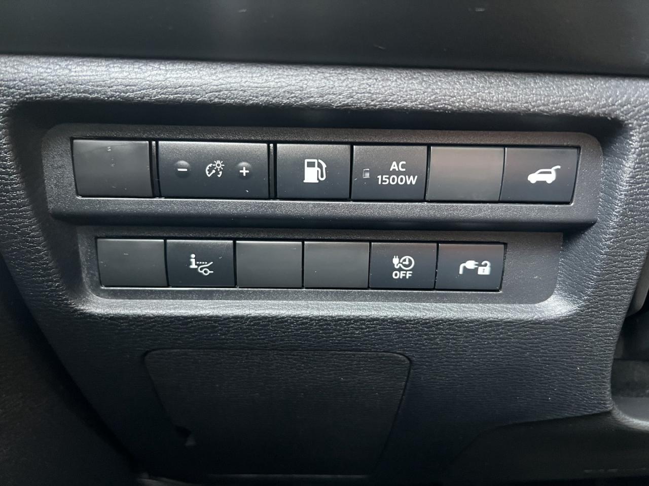 2023 Mitsubishi Outlander Phev GT - Photo #30