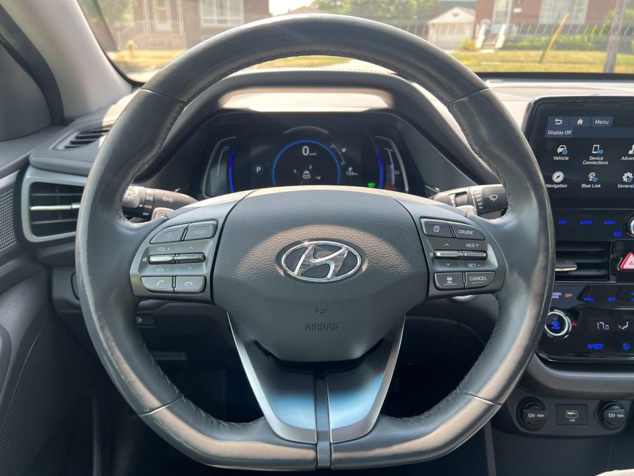 2020 Hyundai IONIQ ELECTRIC ULTIMATE - Photo #19