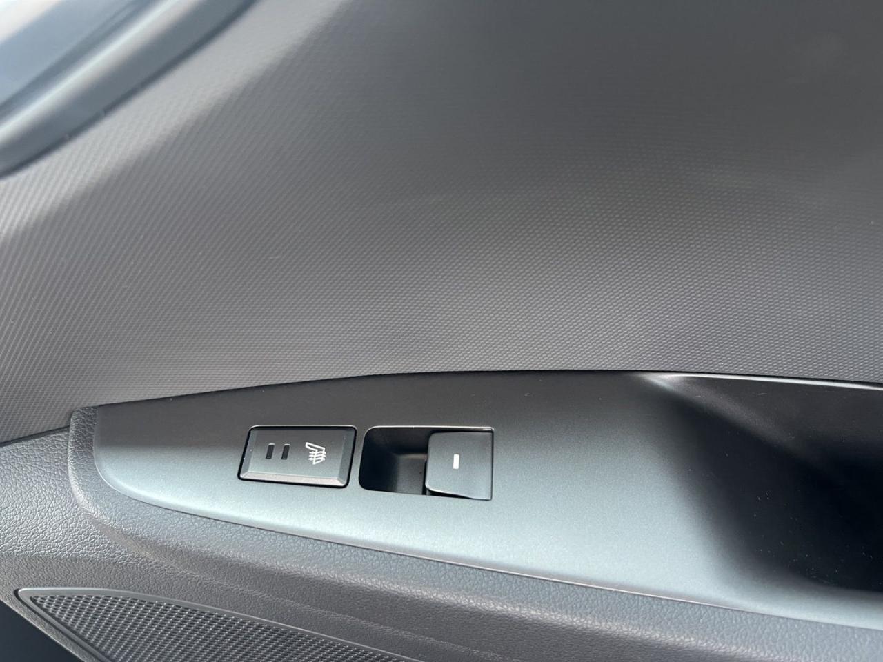 2020 Hyundai IONIQ ELECTRIC ULTIMATE - Photo #17