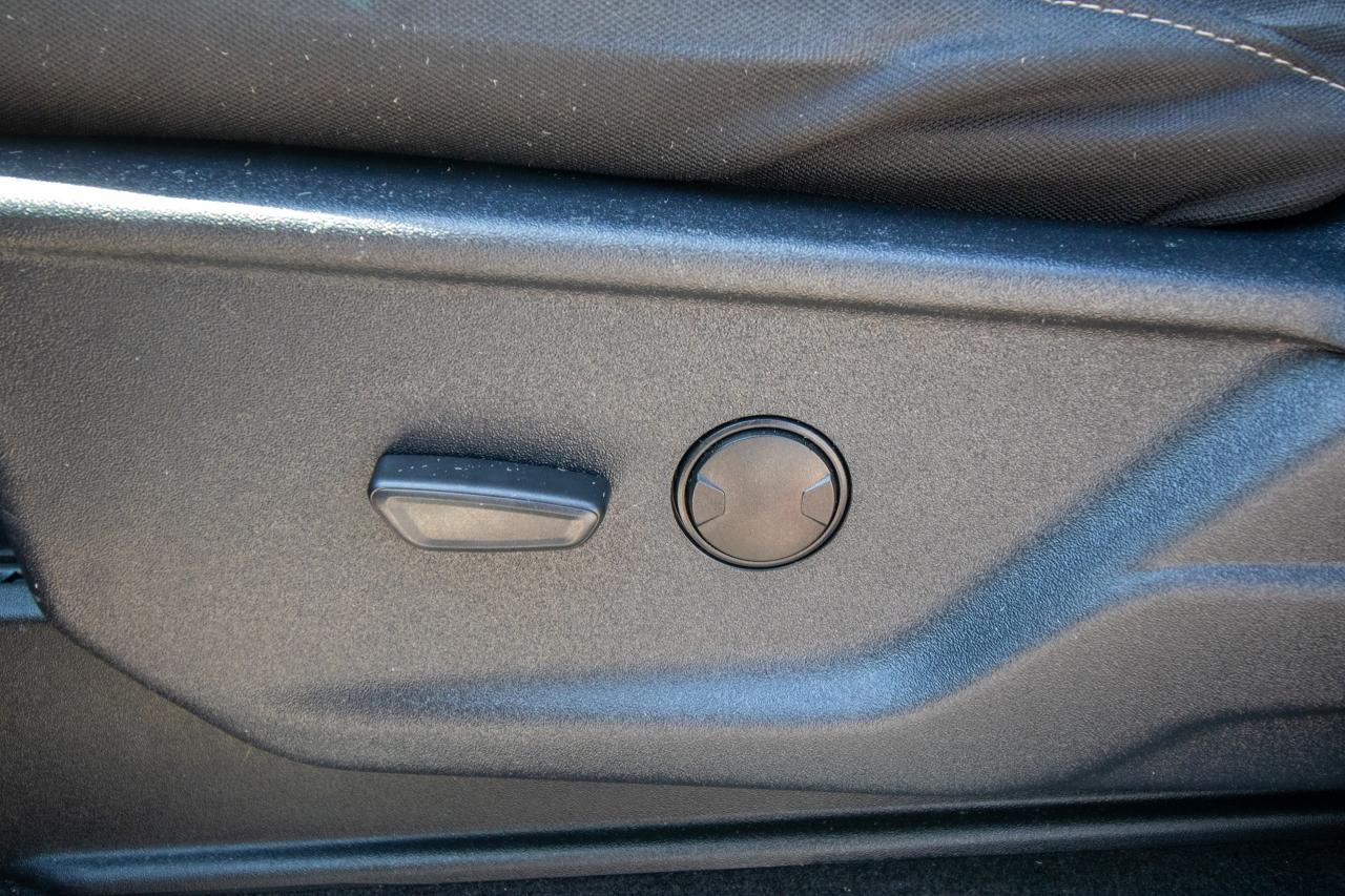 2022 Ford F-150 XLT 4WD SuperCrew 5.5' Bo Photo5