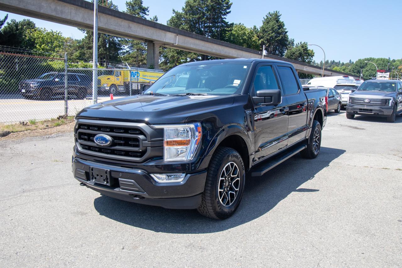 Used 2022 Ford F-150 XLT 4WD SuperCrew 5.5' Bo for sale in New Westminster, BC