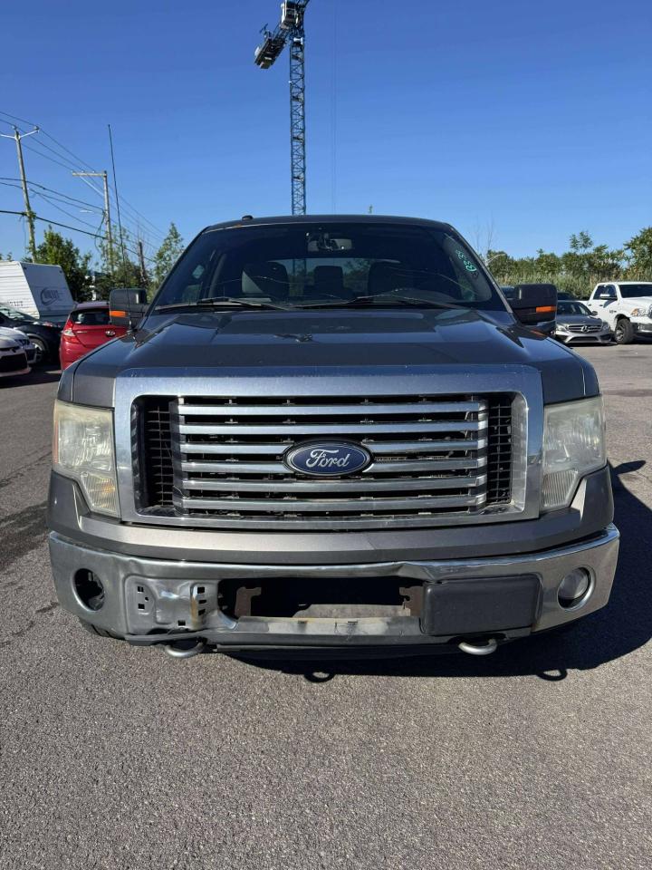 2011 Ford F-150 XLT - Photo #2