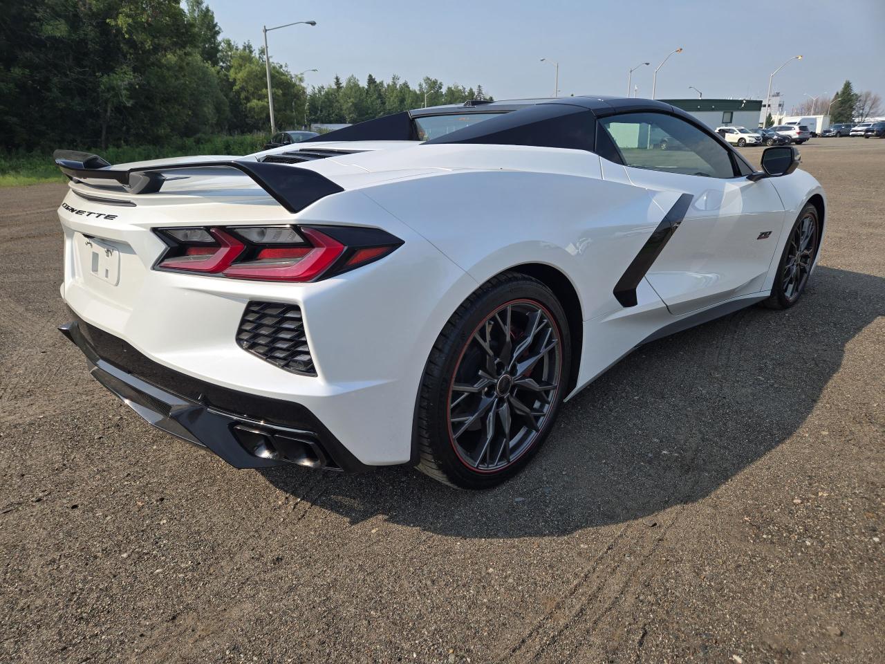 2023 Chevrolet Corvette 2dr Stingray Conv w/3LT - Photo #4