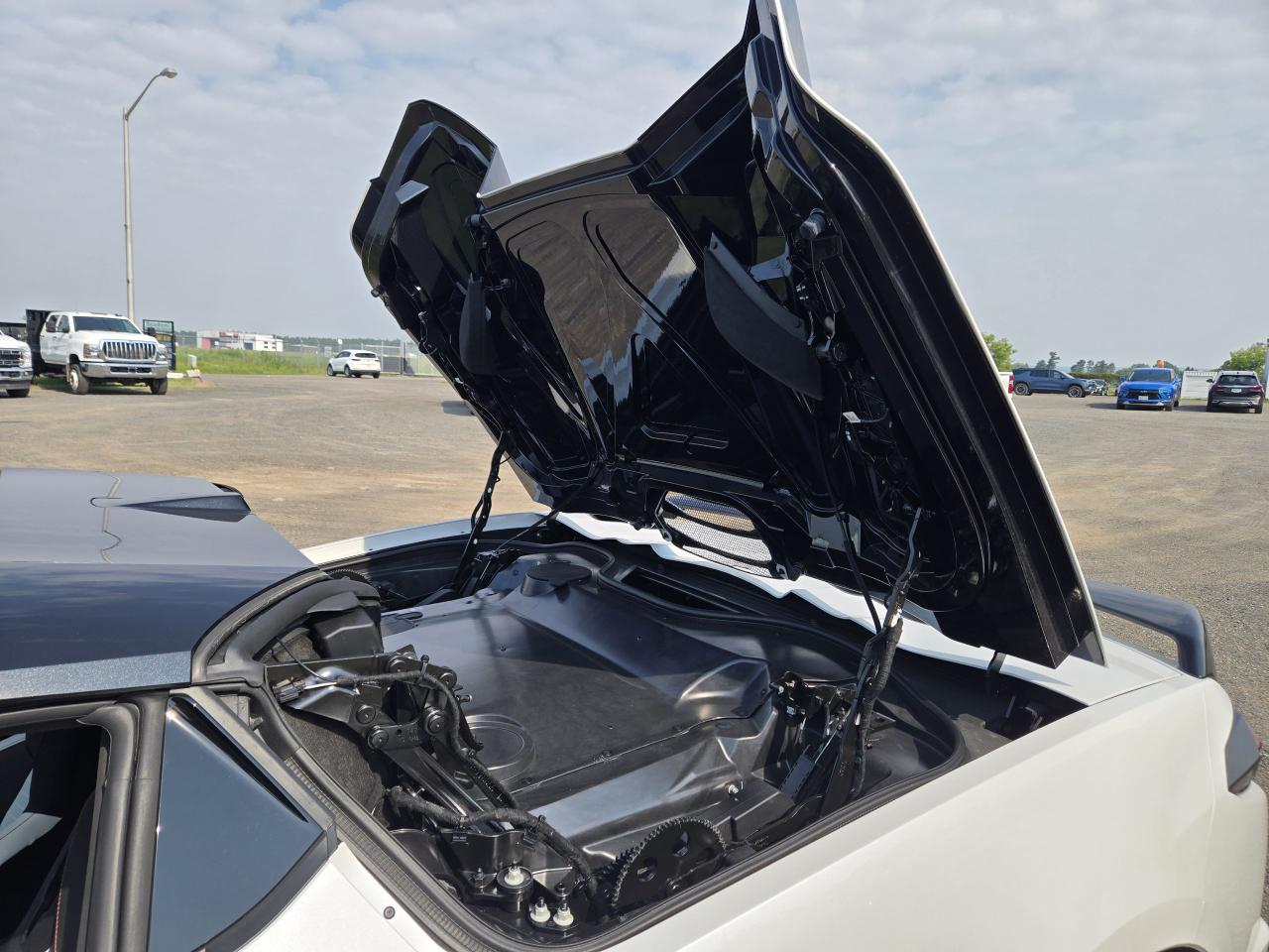 2023 Chevrolet Corvette 2dr Stingray Conv w/3LT - Photo #30