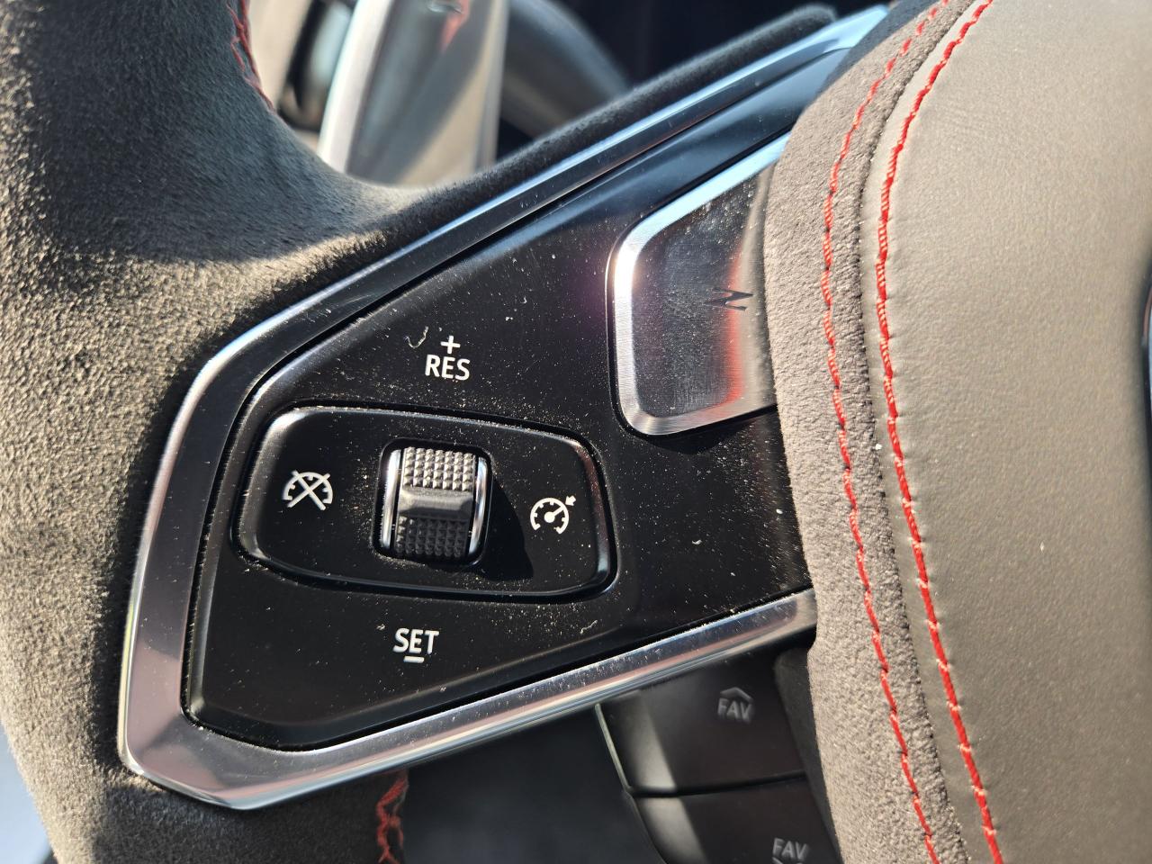 2023 Chevrolet Corvette 2dr Stingray Conv w/3LT - Photo #29
