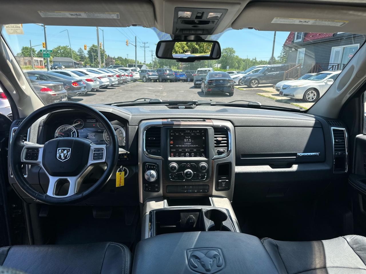 2013 RAM 1500 4WD Crew Cab Laramie Longhorn Photo16