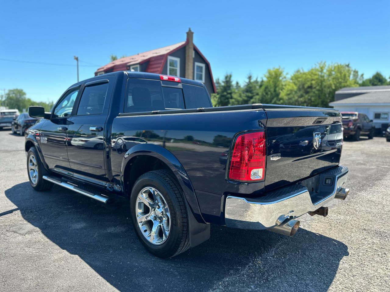 2013 RAM 1500 4WD Crew Cab Laramie Longhorn Photo5