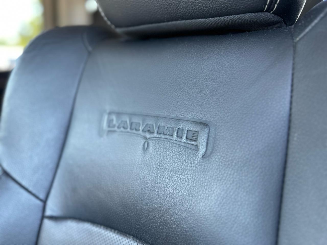 2013 RAM 1500 4WD Crew Cab Laramie Longhorn Photo14