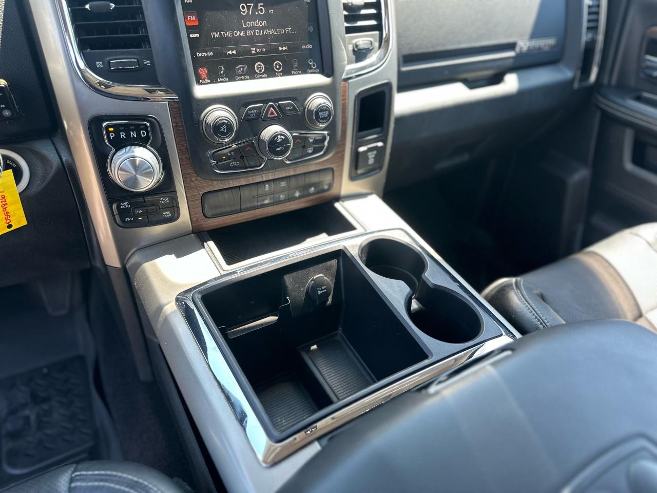 2013 RAM 1500 4WD Crew Cab Laramie Longhorn Photo18