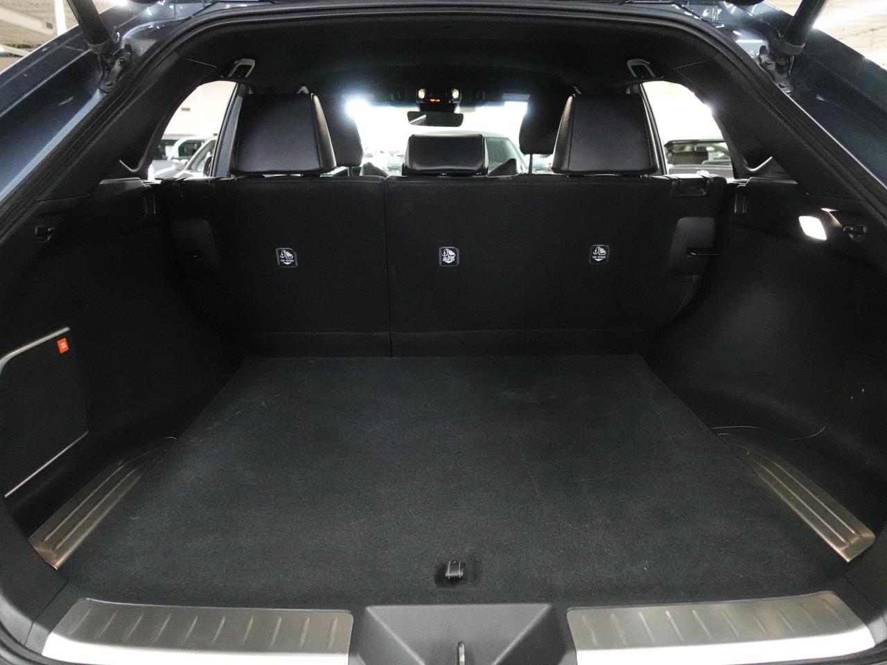 2021 Toyota Venza XLE HYBRID | AWD | Nav | Leather | BSM | CarPlay