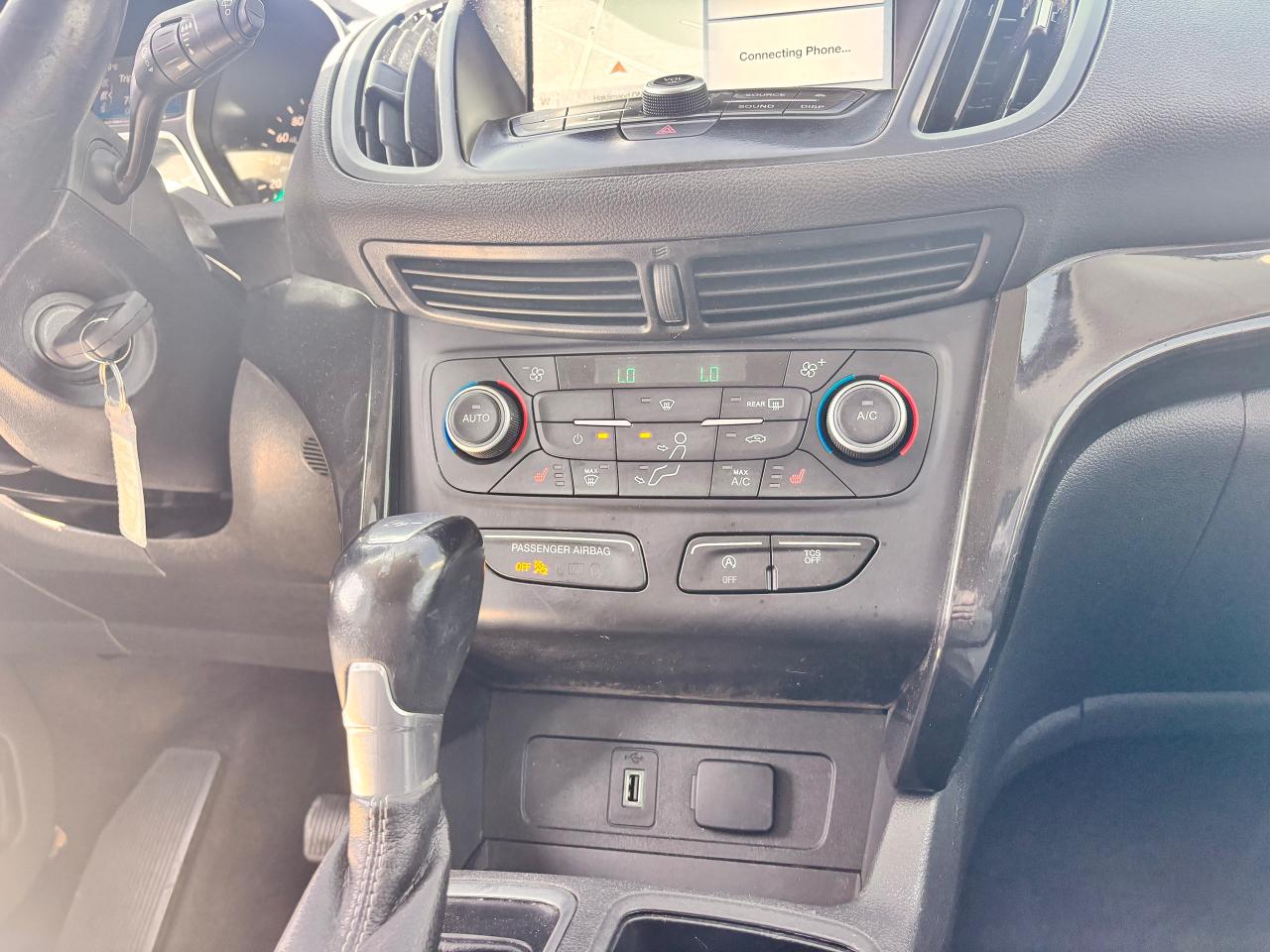 2018 Ford Escape WARRANTY AVAILABLE, FULLY FINANCEABLE!