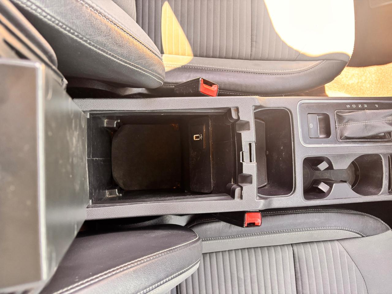 2018 Ford Escape WARRANTY AVAILABLE, FULLY FINANCEABLE!