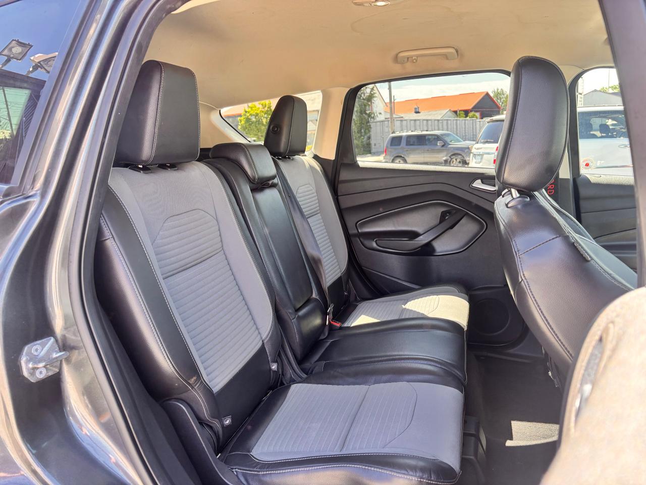 2018 Ford Escape WARRANTY AVAILABLE, FULLY FINANCEABLE!