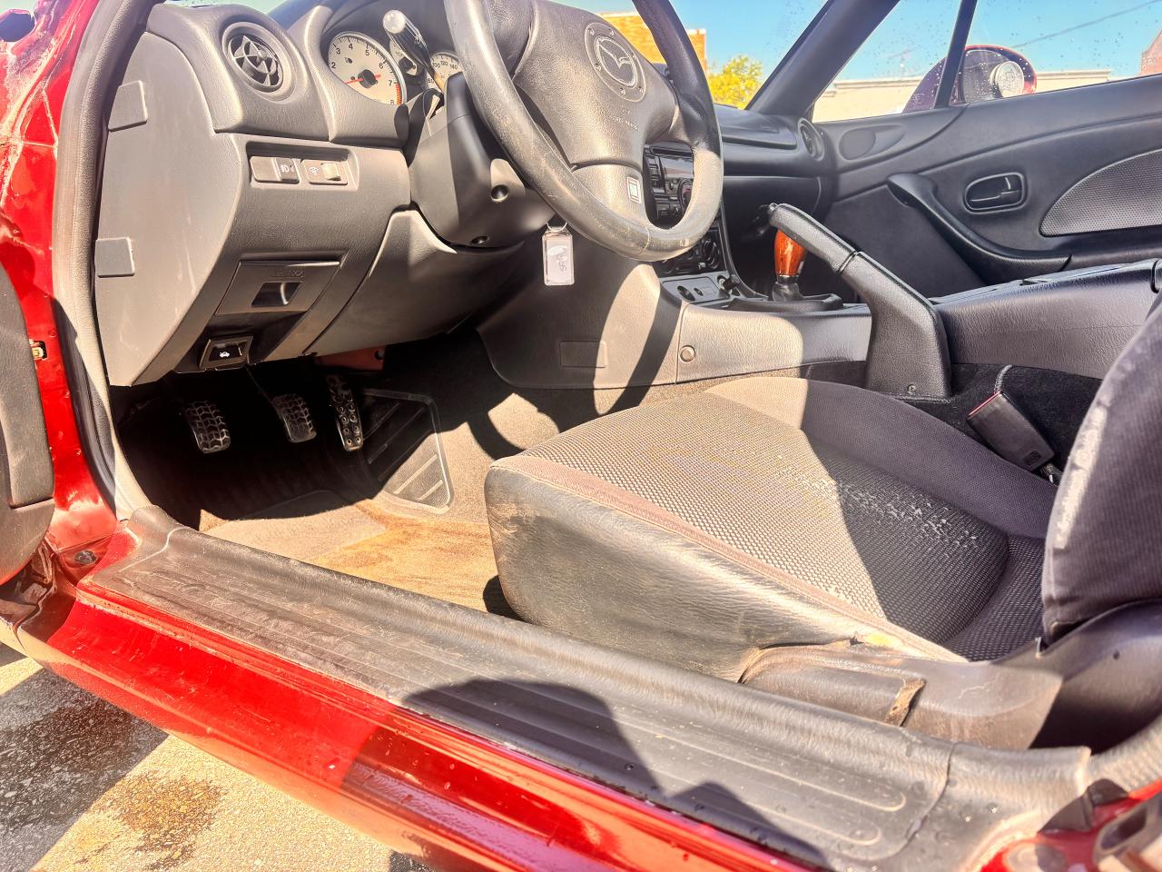 2003 Mazda Miata MX-5 WARRANTY AVAILABLE, CONVERTIBLE!