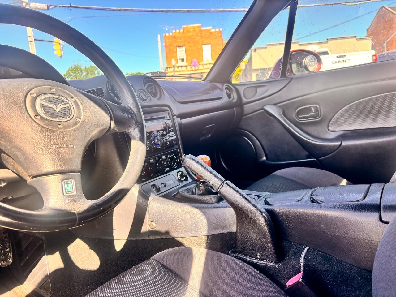 2003 Mazda Miata MX-5 WARRANTY AVAILABLE, CONVERTIBLE!