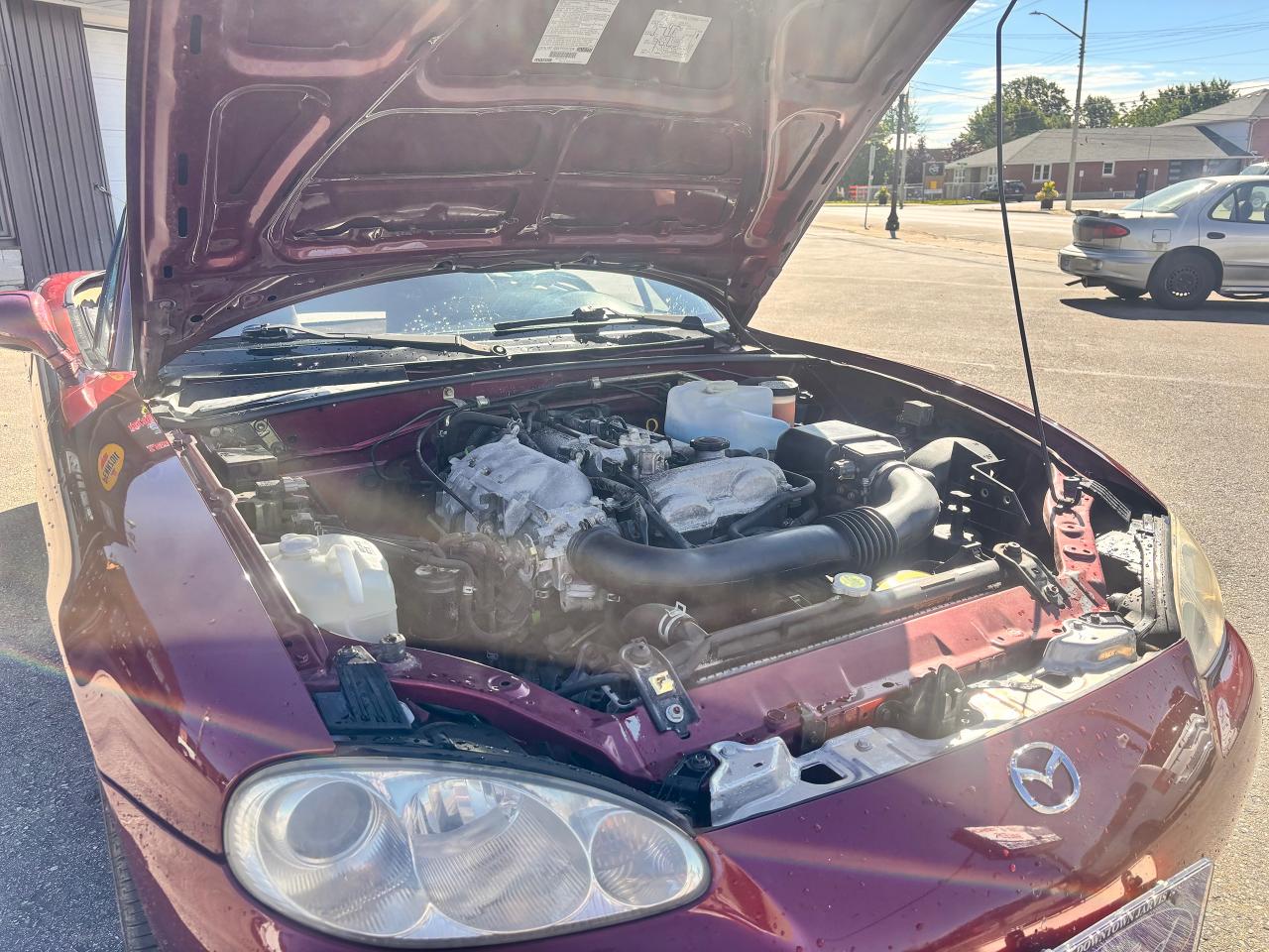 2003 Mazda Miata MX-5 WARRANTY AVAILABLE, CONVERTIBLE!
