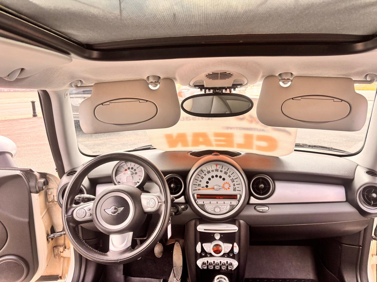 2010 MINI Cooper Clubman TRADE IN'S WELCOME! NO ACCIDENTS!