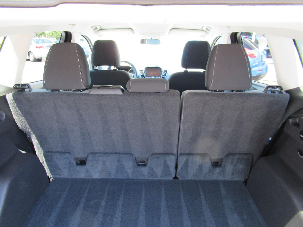 Used 2015 Ford Escape SE for sale in Brantford, ON