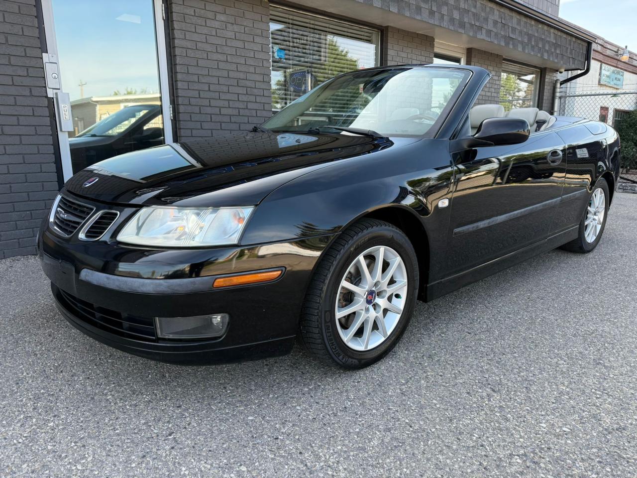 2005 Saab 9-3 2dr Conv Arc - Photo #8