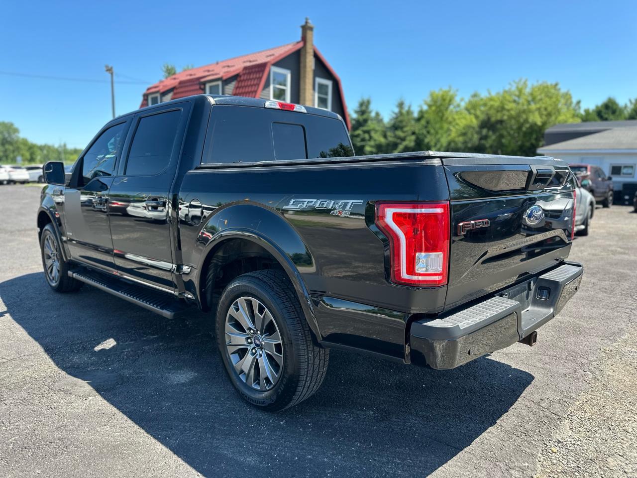2017 Ford F-150 XLT CREWCAB SPORT PKG 3.5L ECOBOOST W/302A Photo5