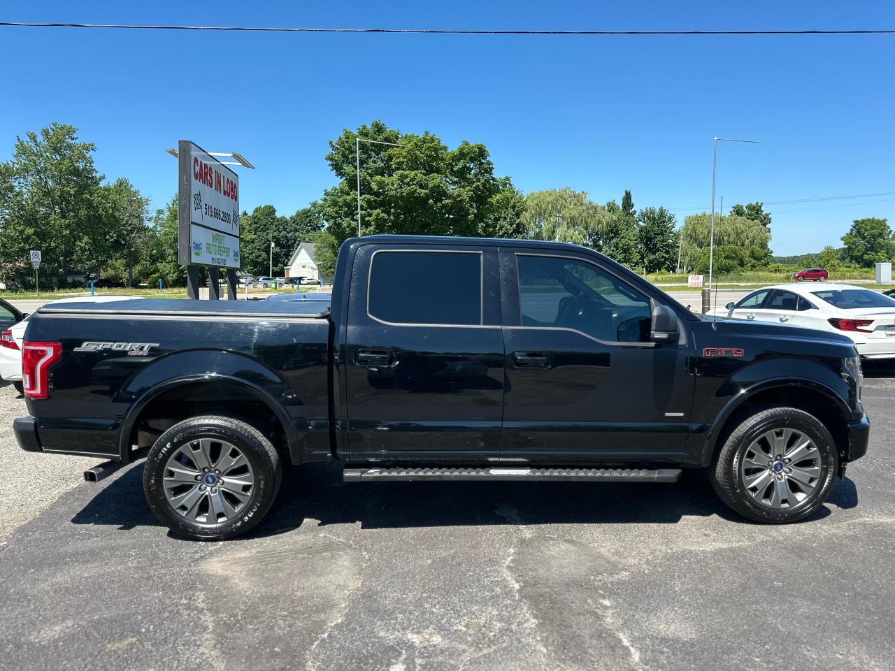 2017 Ford F-150 XLT CREWCAB SPORT PKG 3.5L ECOBOOST W/302A Photo2