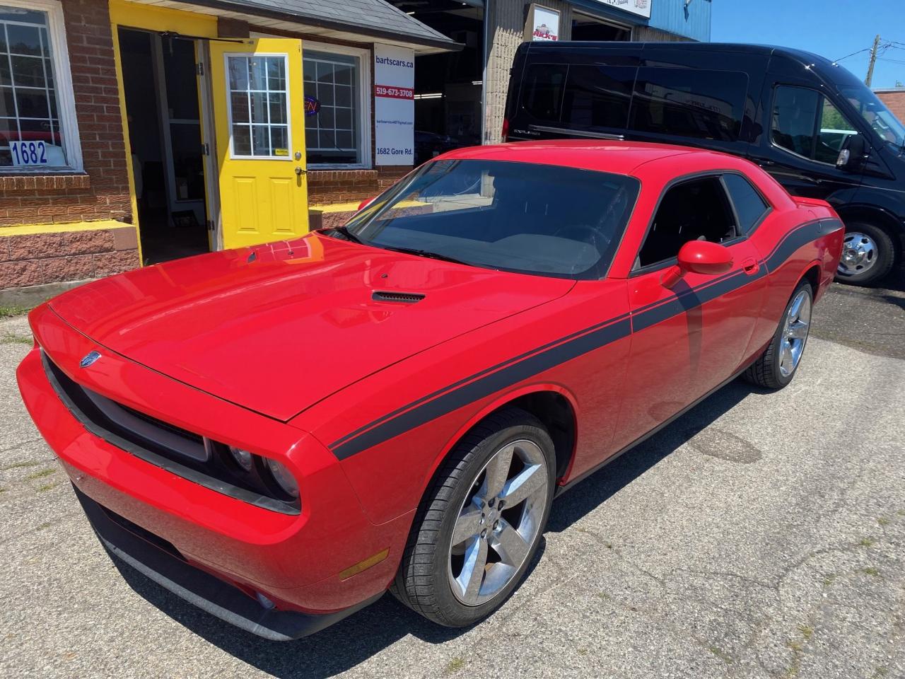 2009 Dodge Challenger 2dr Cpe - Photo #5