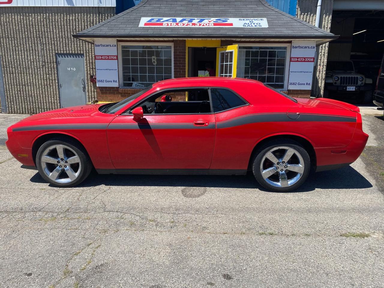 2009 Dodge Challenger 2dr Cpe - Photo #19