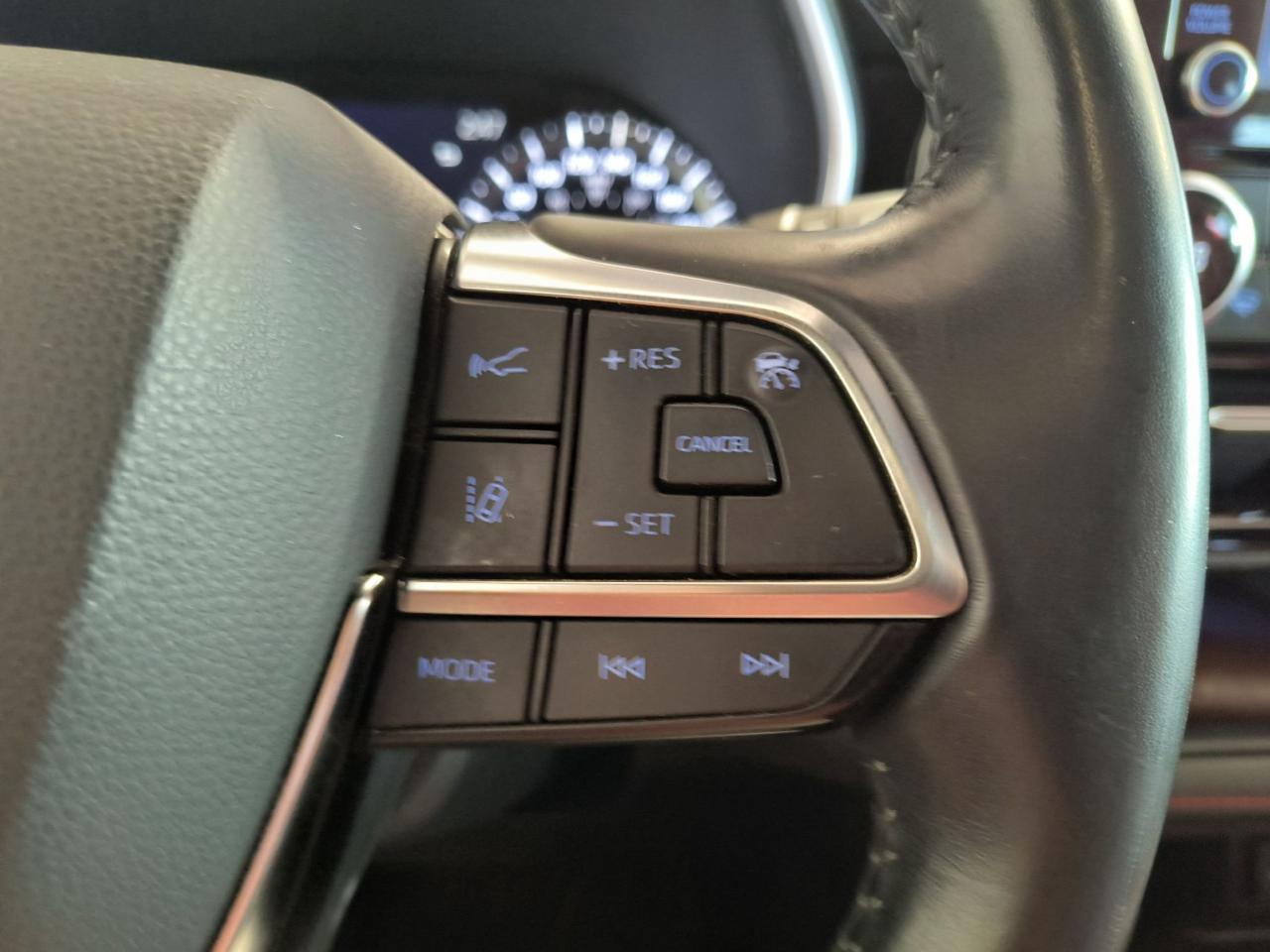 2021 Toyota Highlander XSE Photo0