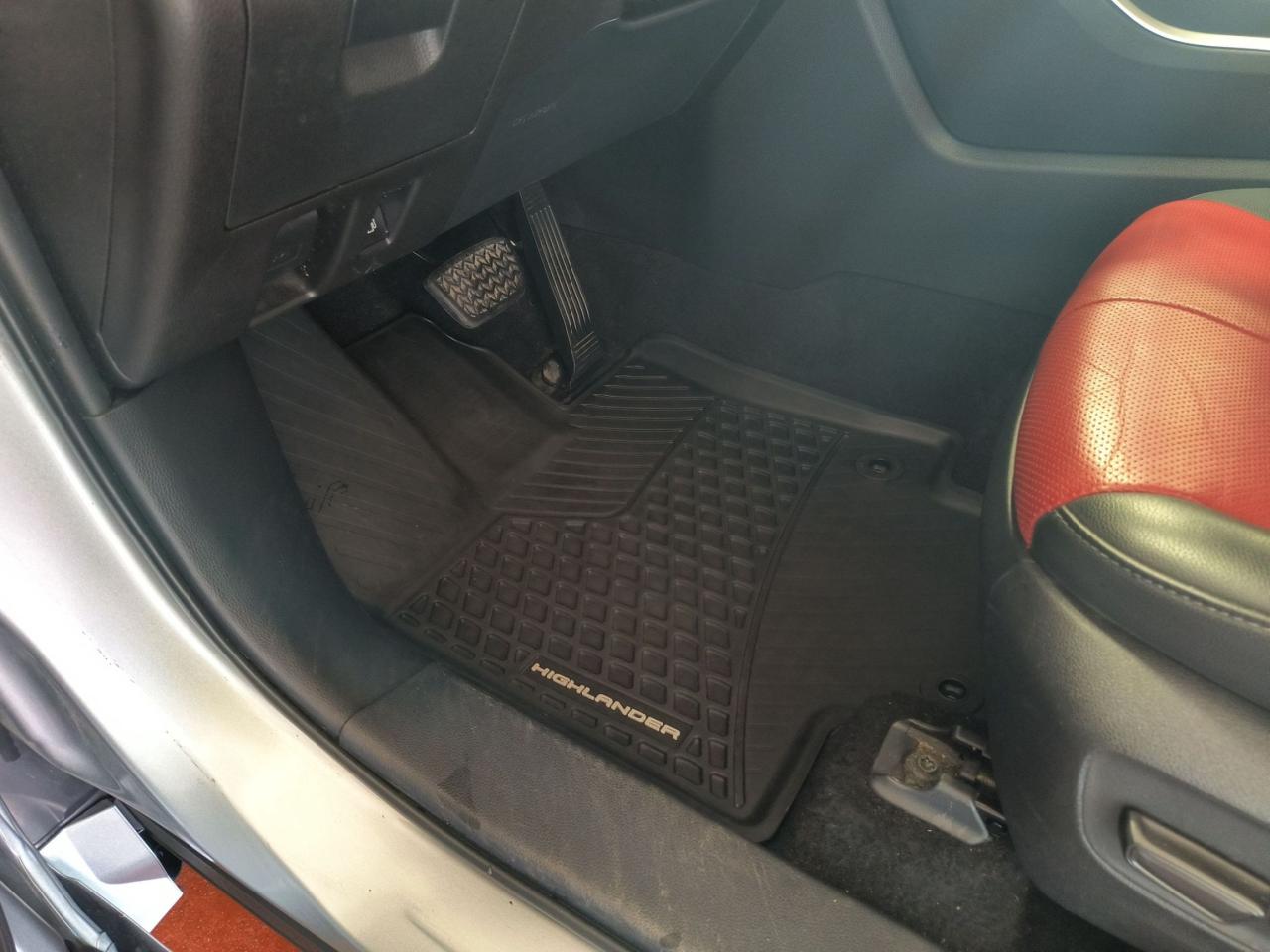 2021 Toyota Highlander XSE Photo0