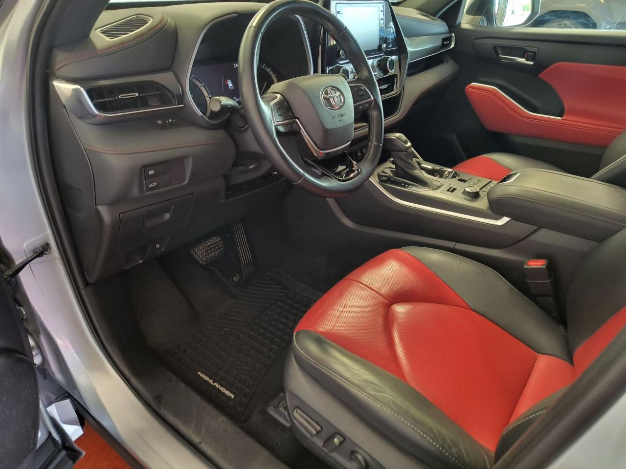 2021 Toyota Highlander XSE Photo0