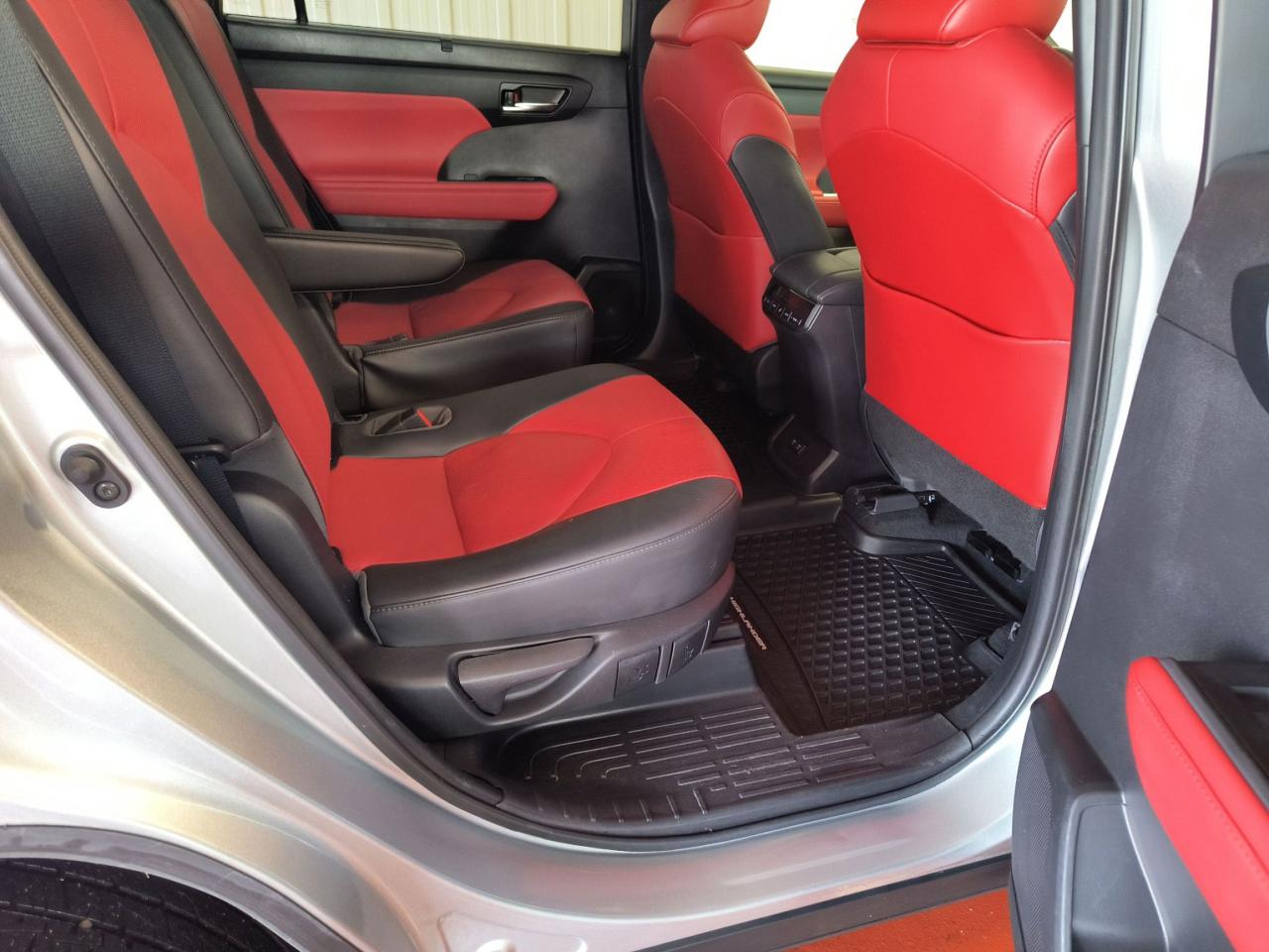 2021 Toyota Highlander XSE Photo0