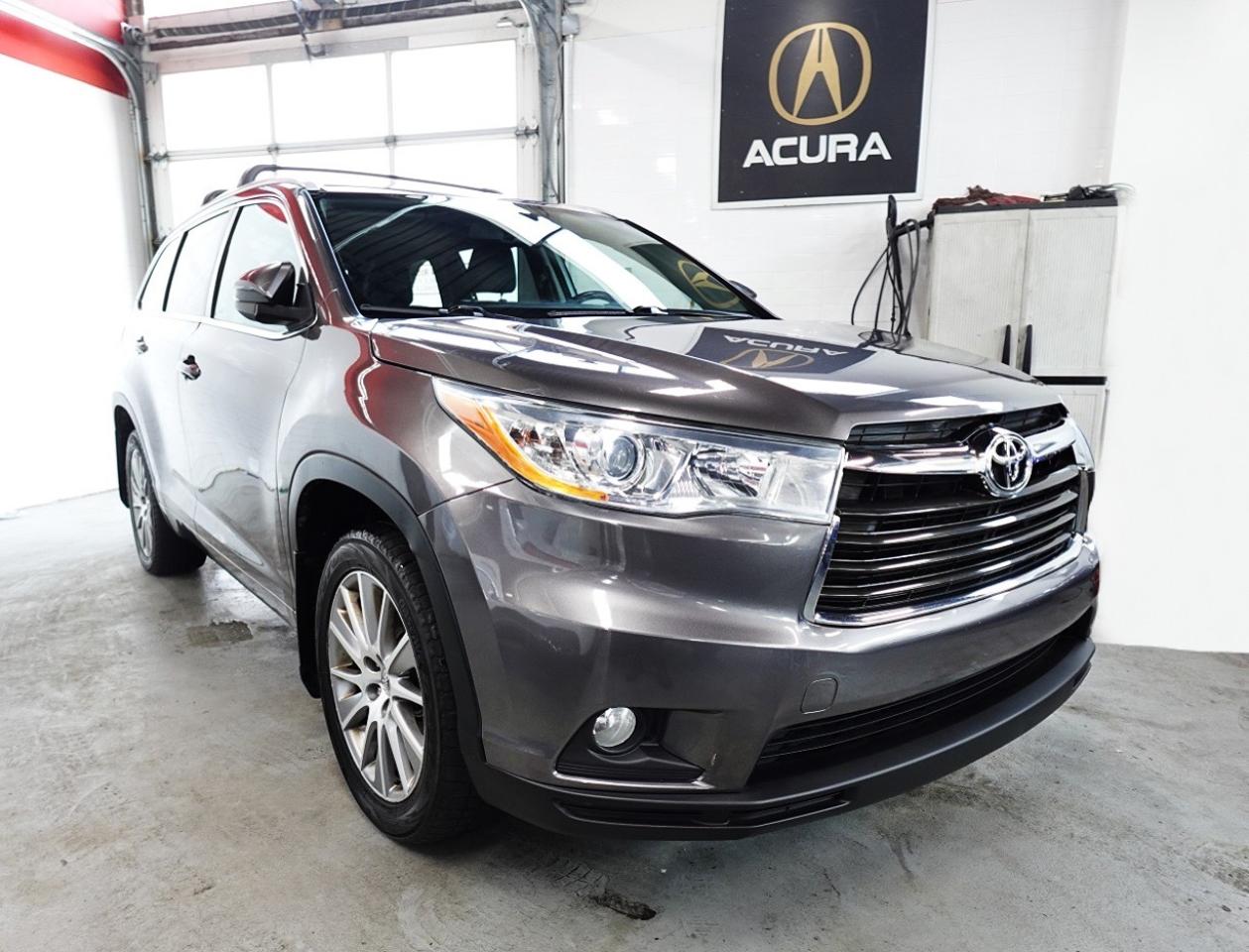 Used 2015 Toyota Highlander XLE AWD - NO ACCIDENTS, DEALER MAINTENANCE,NAVI for sale in North York, ON