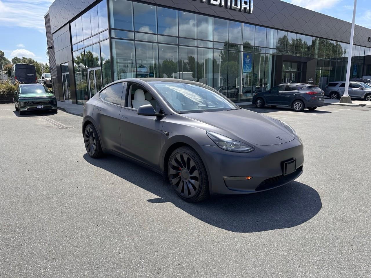 Used 2024 Tesla Model Y PERFORMANCE for sale in Abbotsford, BC