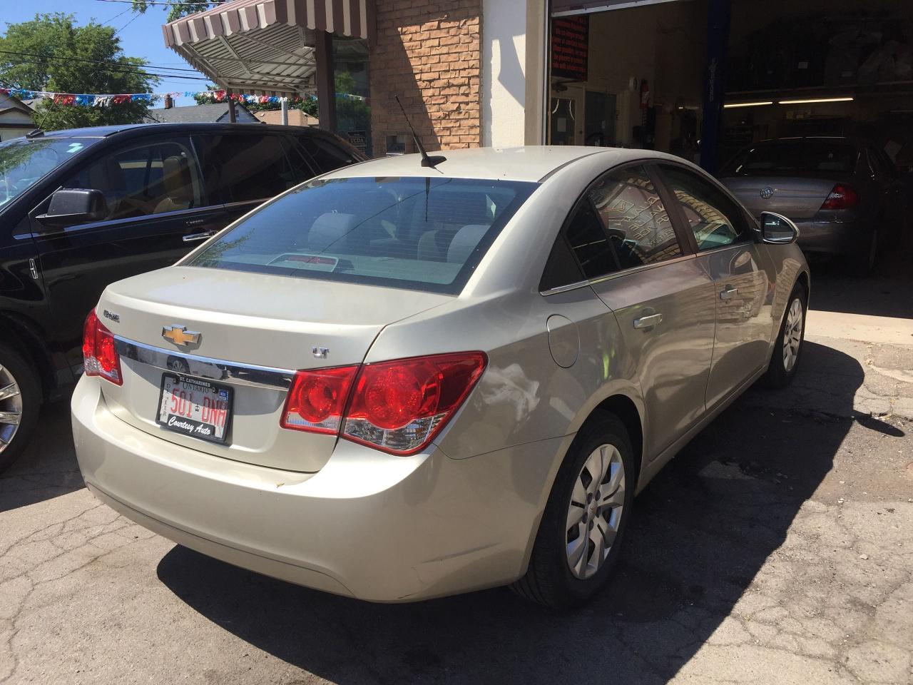 2013 Chevrolet Cruze LT Turbo - Photo #4