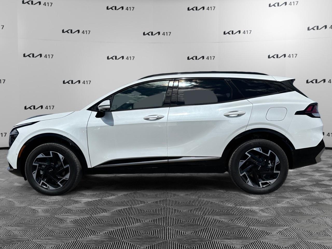 2025 Kia Sportage Plug-In Hybrid SX AWD w/Red Interior Photo