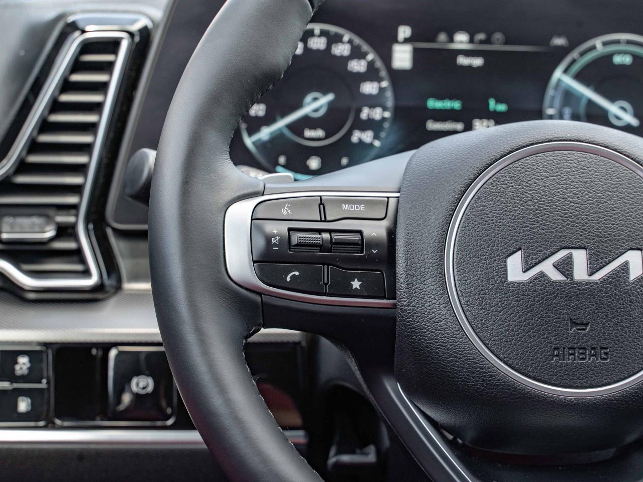 2025 Kia Sportage Plug-In Hybrid SX AWD w/Red Interior Photo