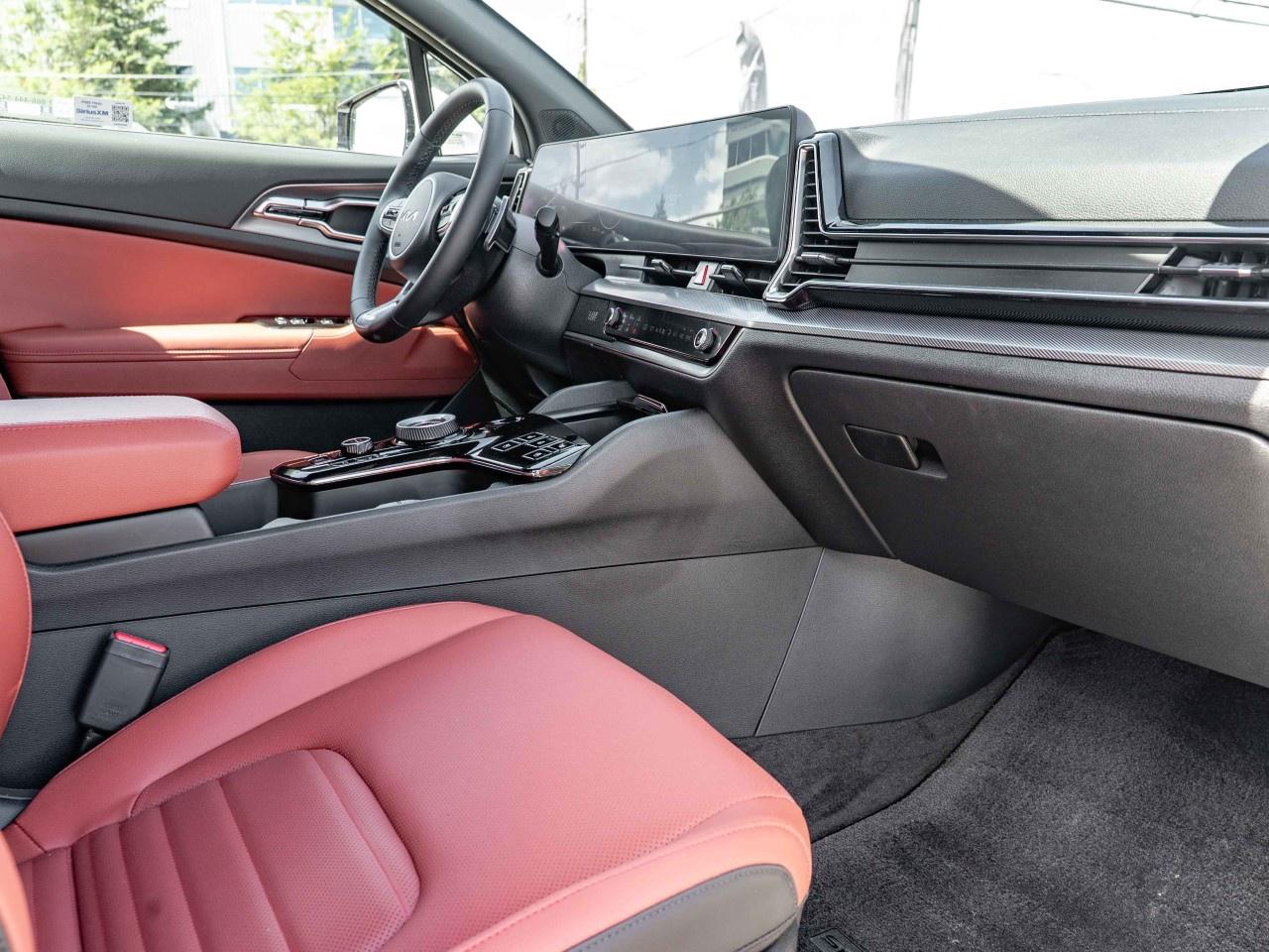 2025 Kia Sportage Plug-In Hybrid SX AWD w/Red Interior Photo