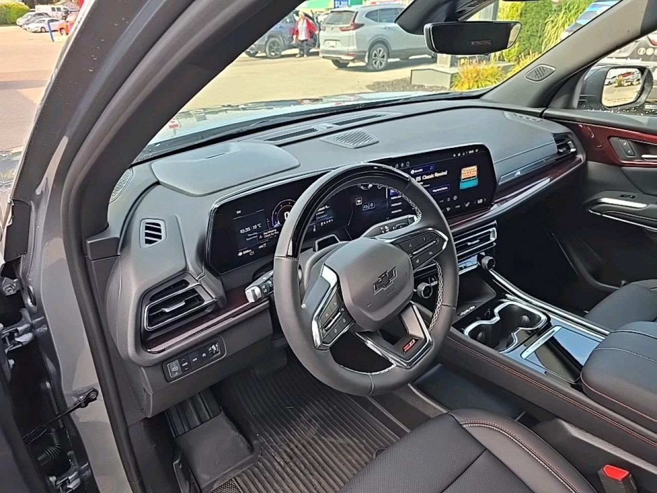 2026 Chevrolet Traverse Z71 Photo