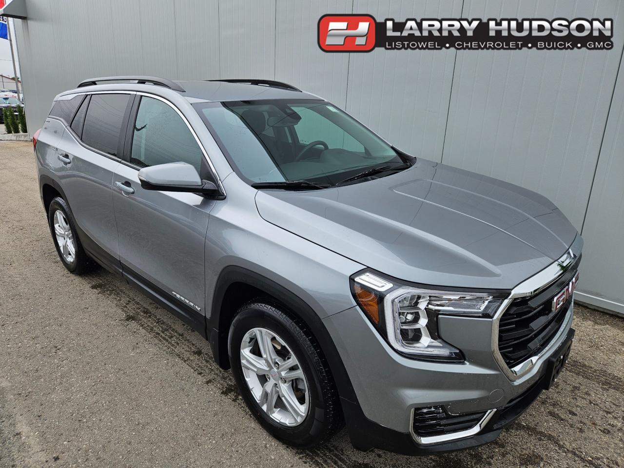 Used 2023 GMC Terrain SLE One Owner | 17